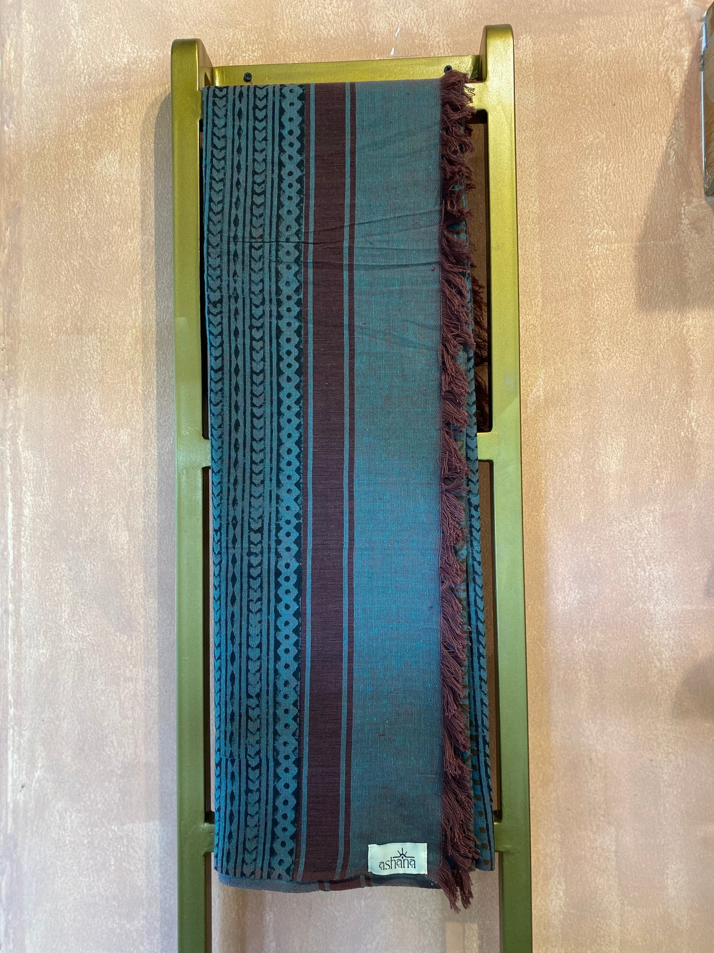 Khadi Pareo - (AKP 205)