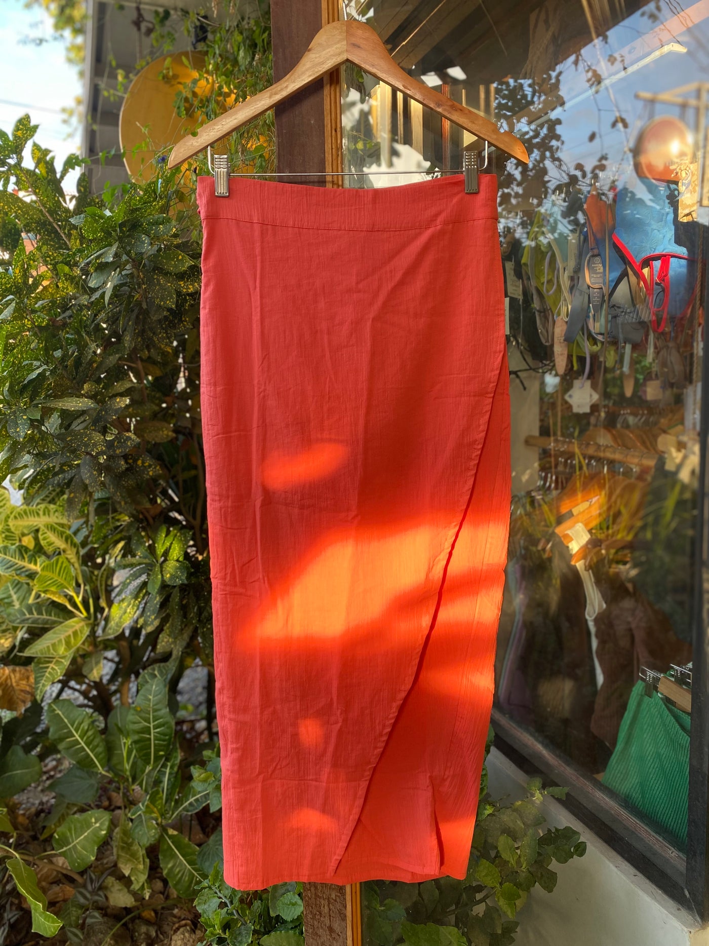Vera Skirt - Coral
