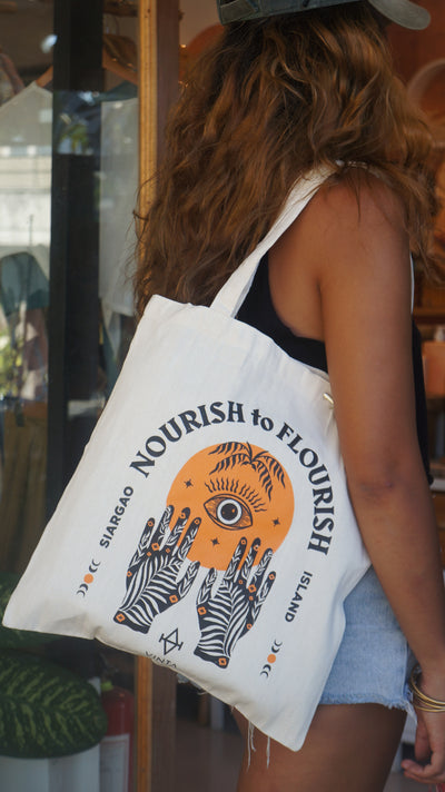 Vinta Tote Bag - Nourish to flourish
