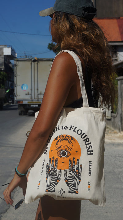 Vinta Tote Bag - Nourish to flourish