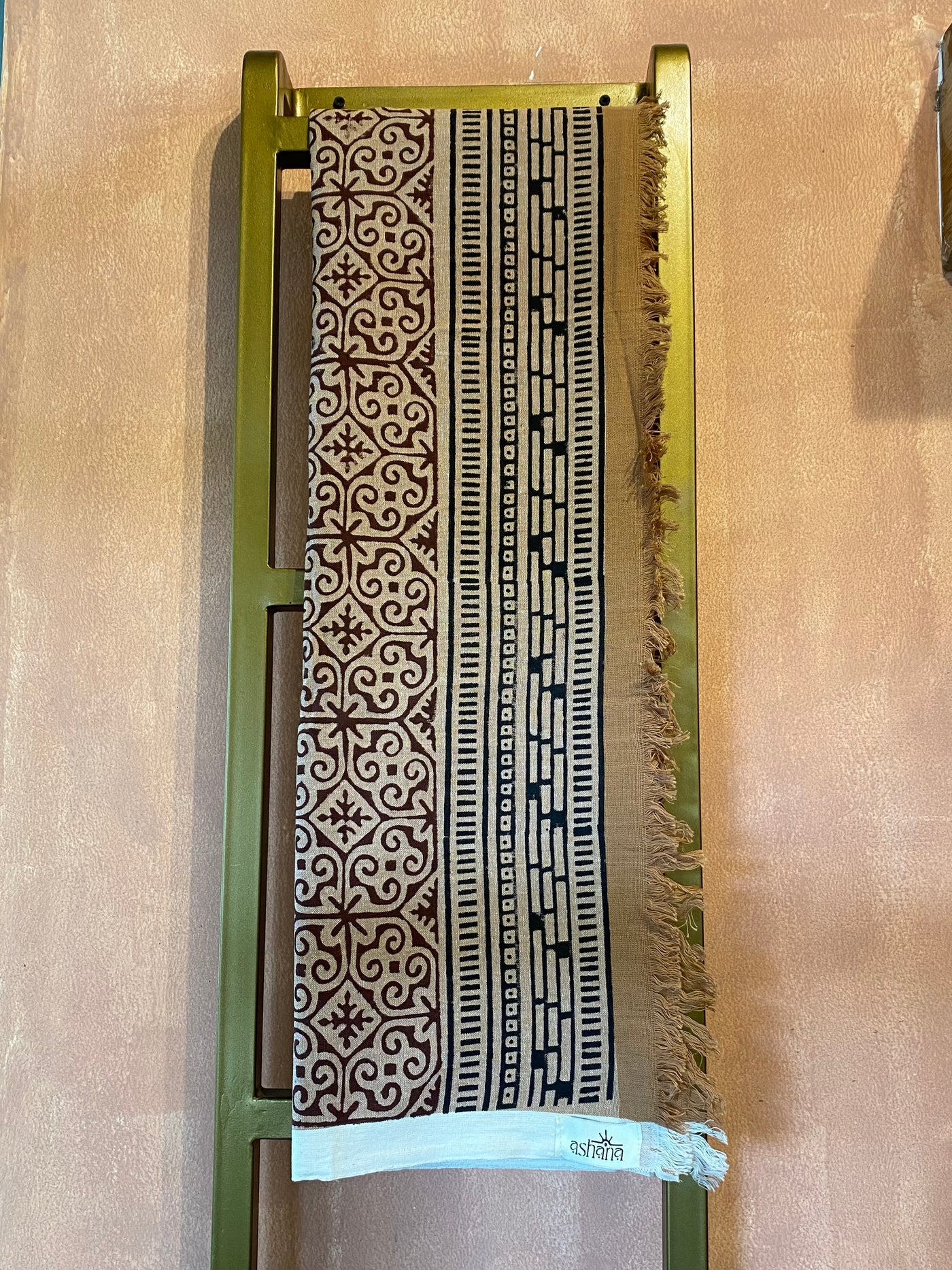 Khadi Pareo - (AKP 189)