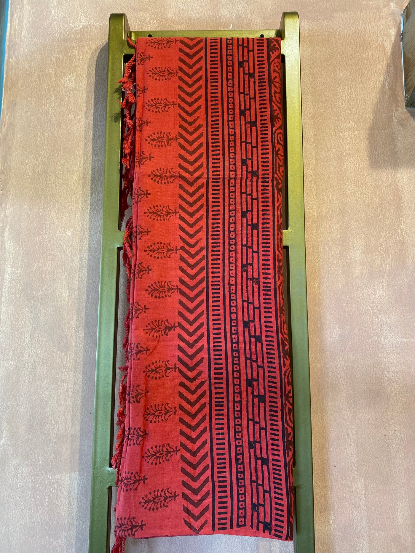 Khadi Pareo - (AKP 130)