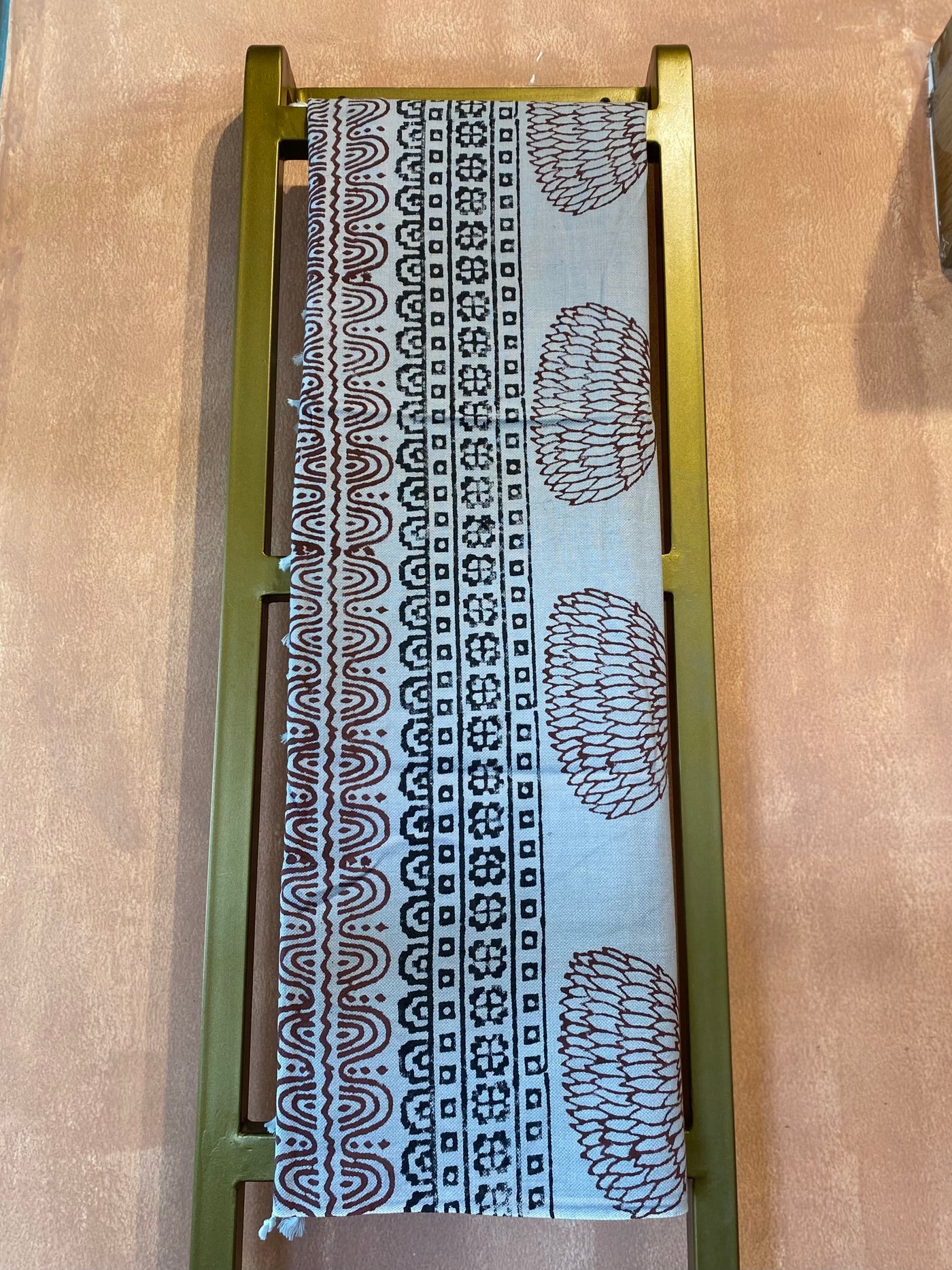 Khadi Pareo - (AKP 131)