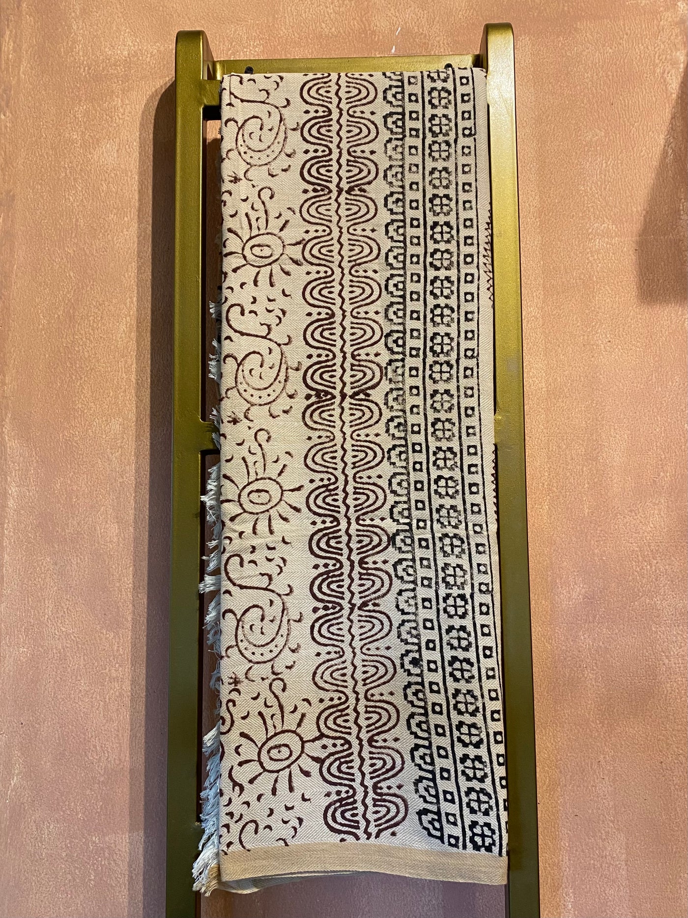 Khadi Pareo - (AKP 200)