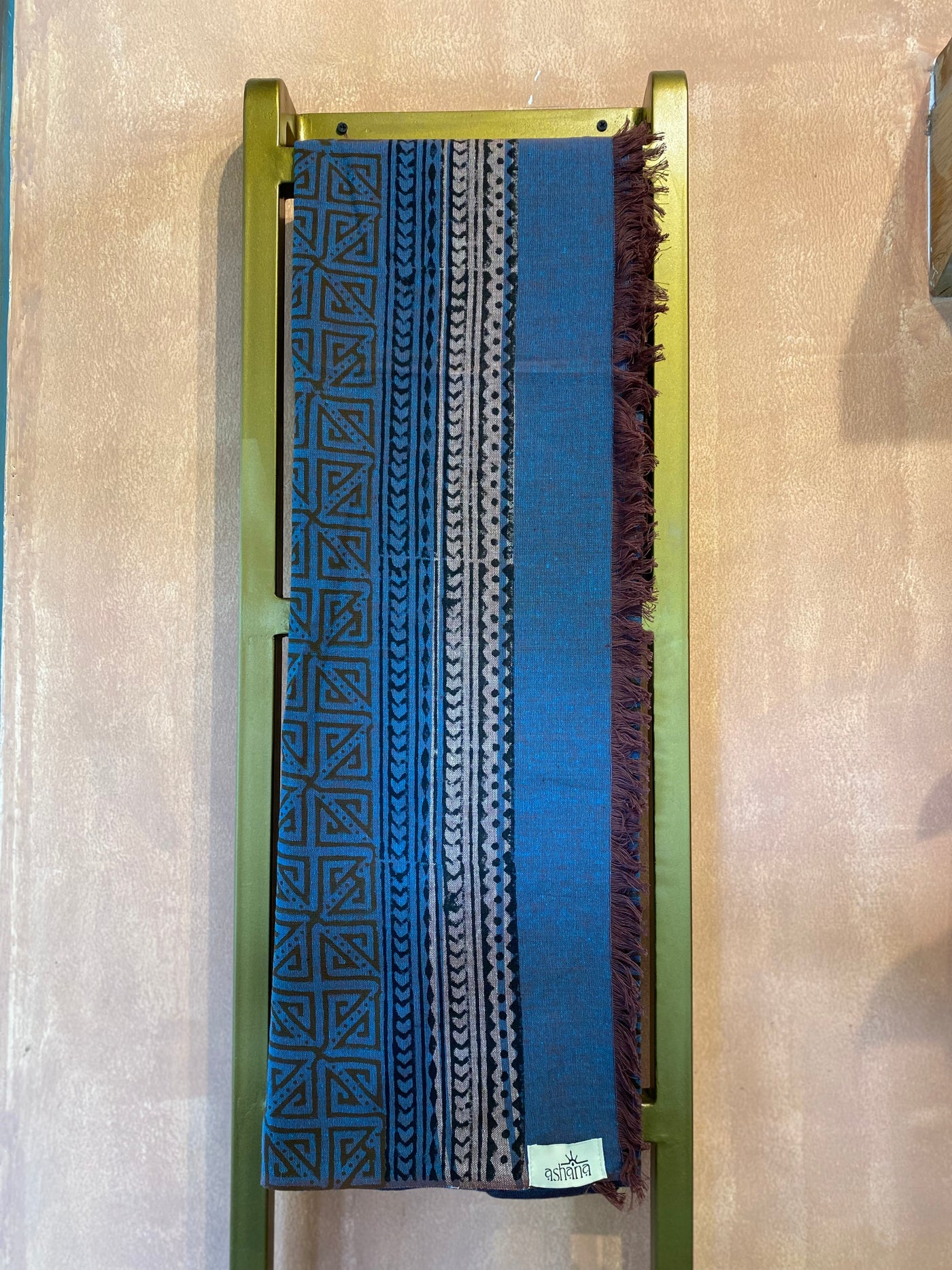 Khadi Pareo - (AKP 203)