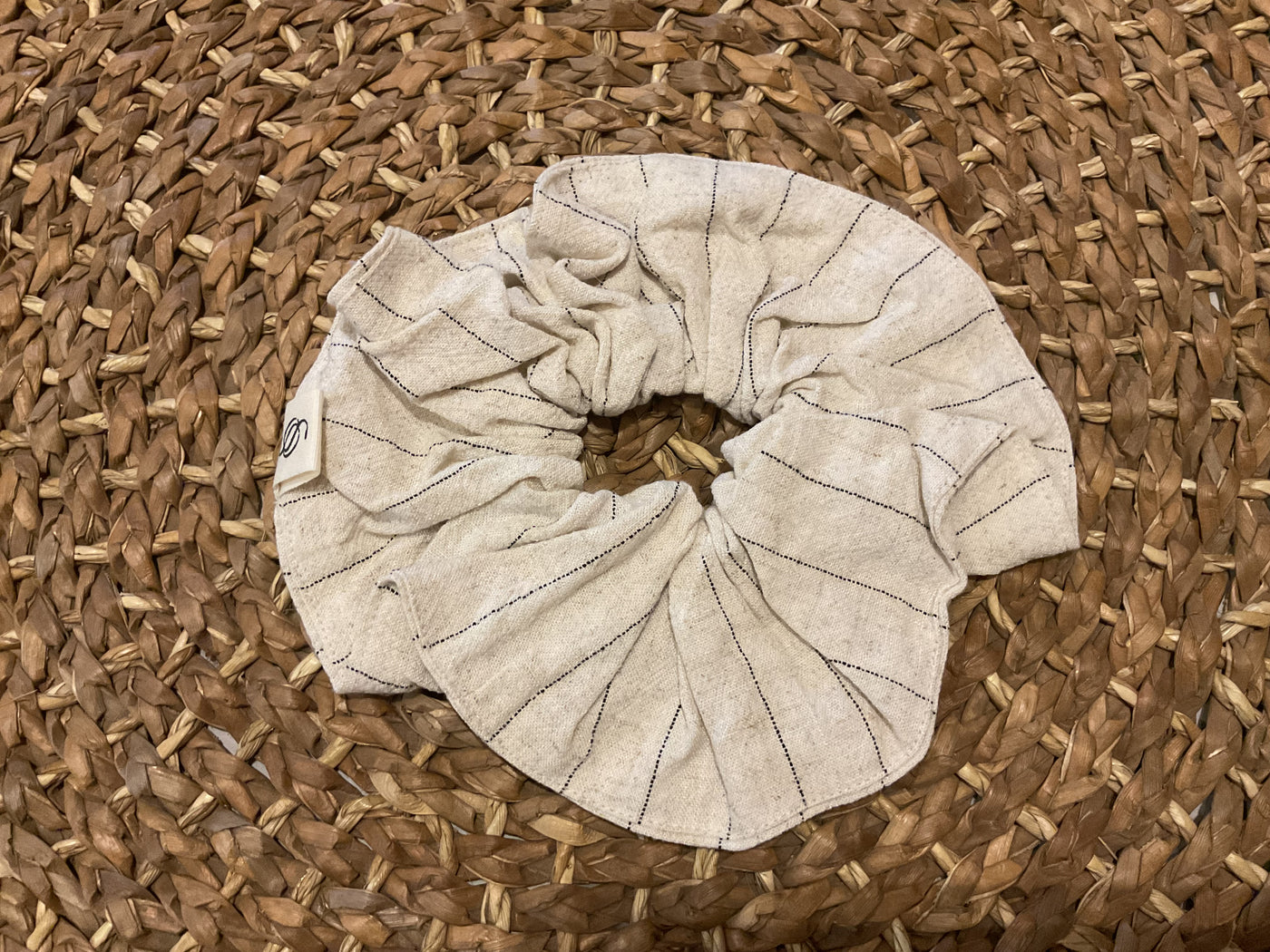 Sable Jumbo Linen-Cotton Scrunchie