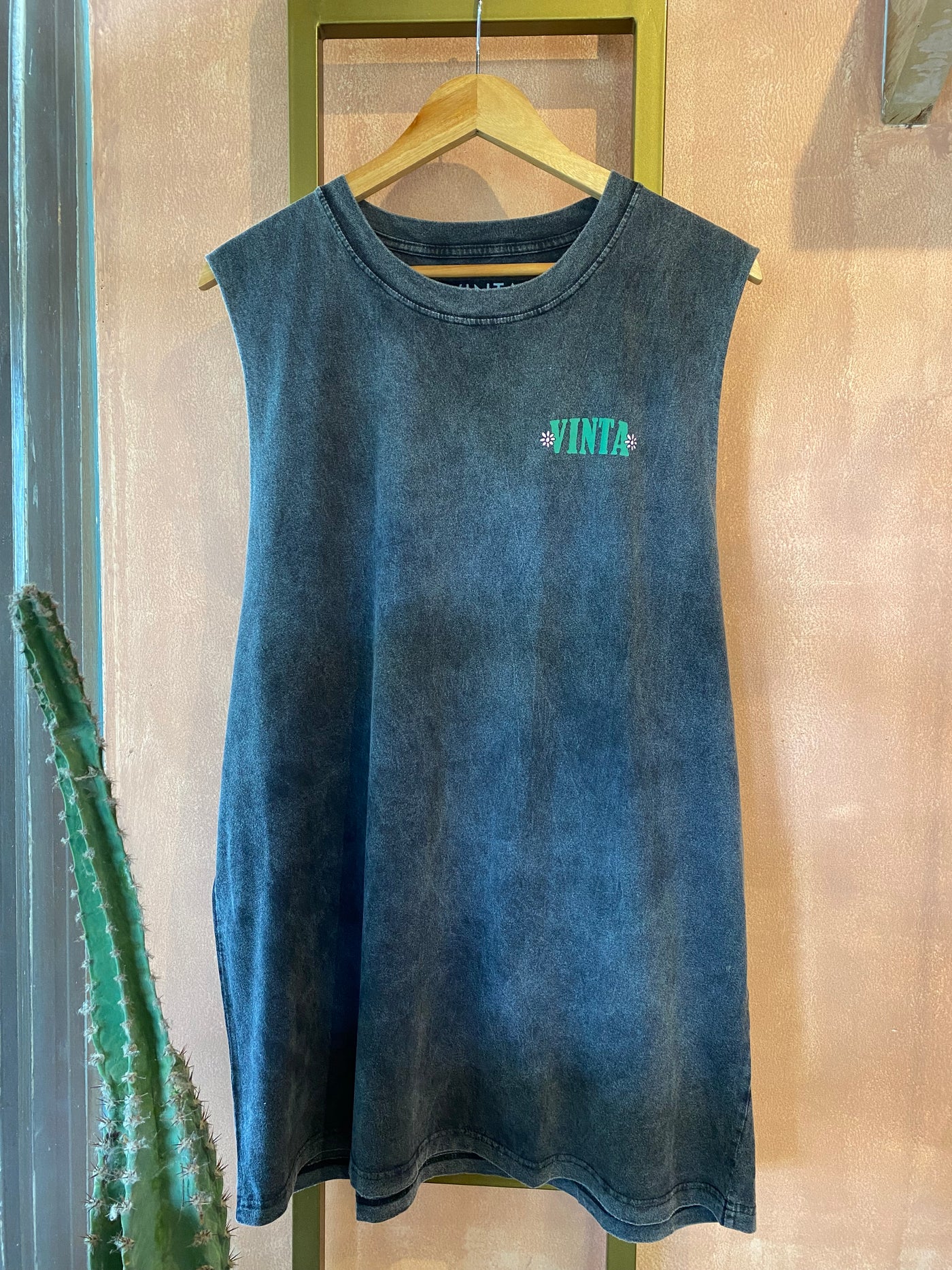 Vinta Unisex Oversized Tank Top - Keep Growing