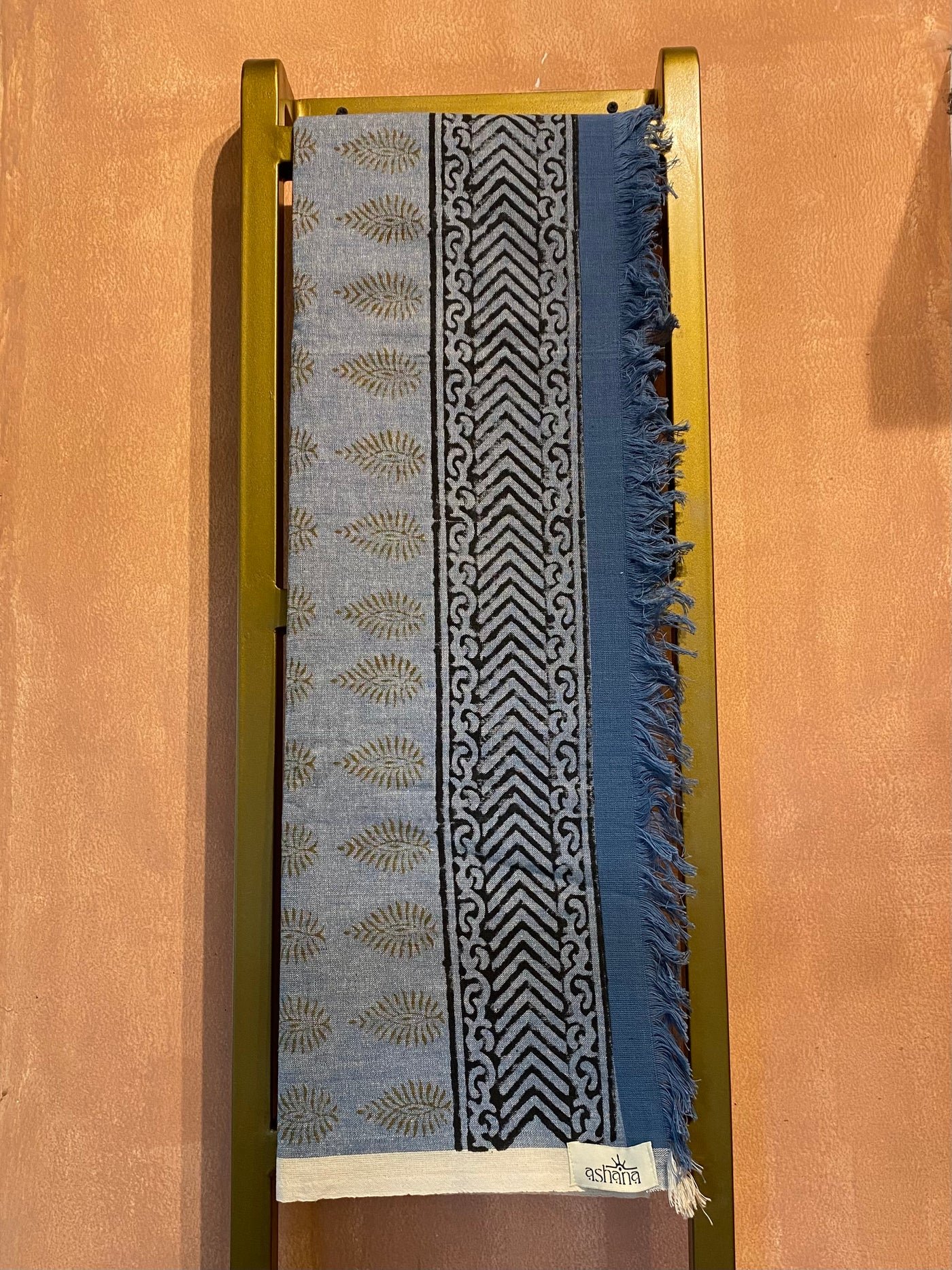 Khadi Pareo - (AKP 199)