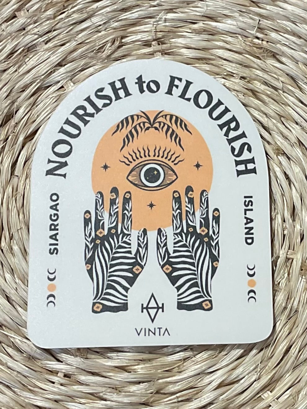 Vinta sticker - Nourish to Flourish