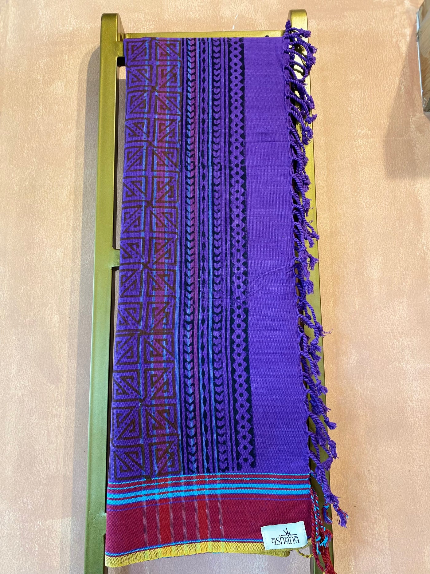 Khadi Pareo - (AKP 137)