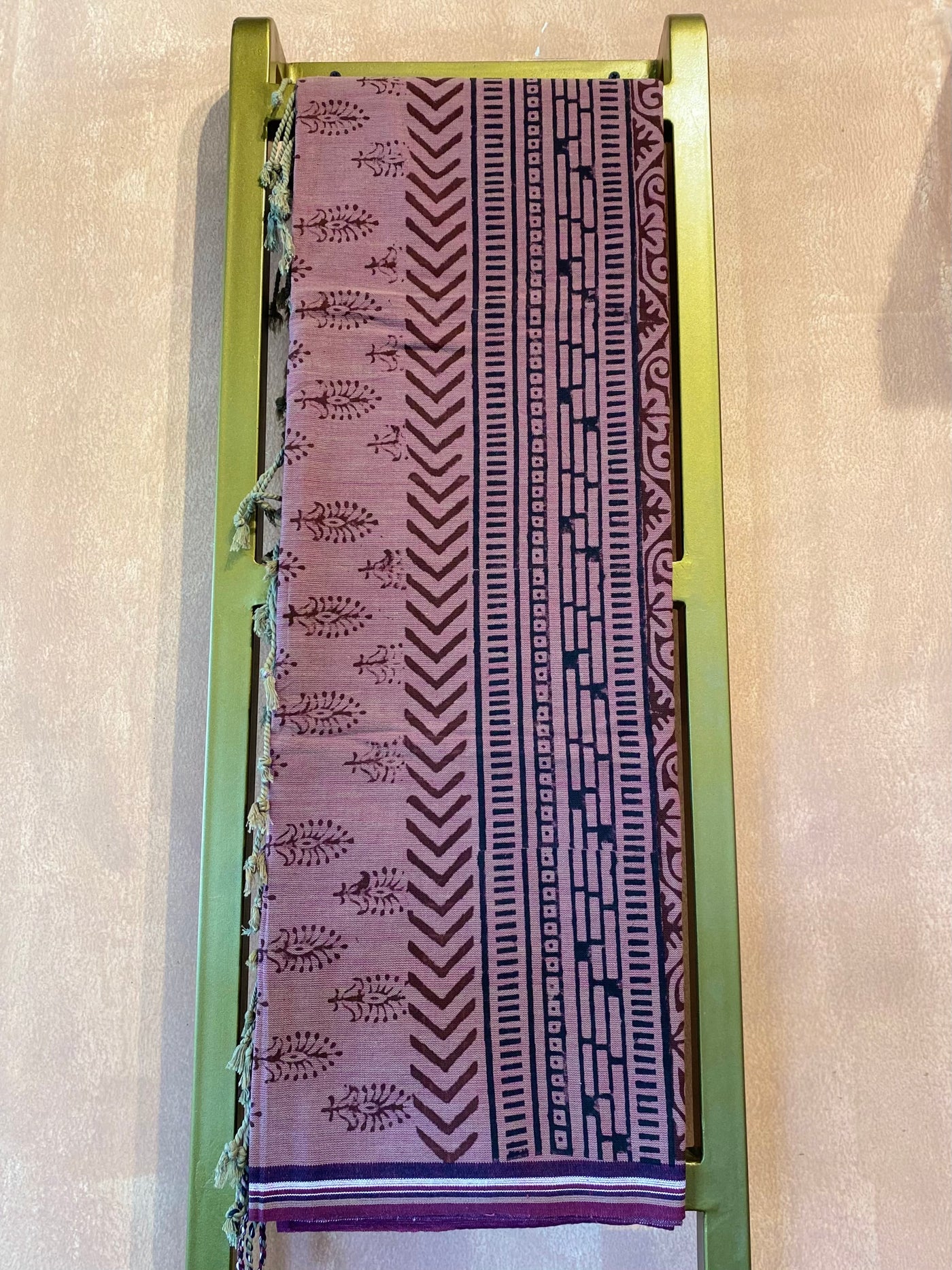 Khadi Pareo - (AKP 145)