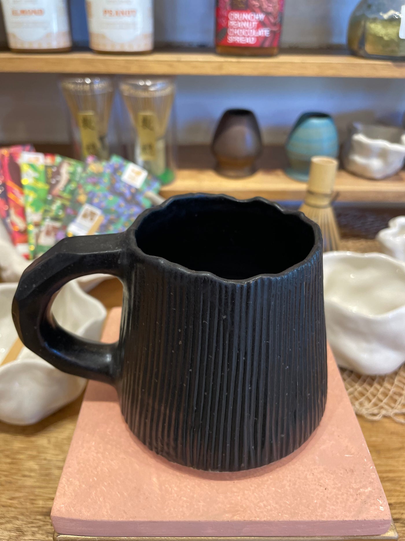 Mia Casal Handmade Barnacle Mug - Black