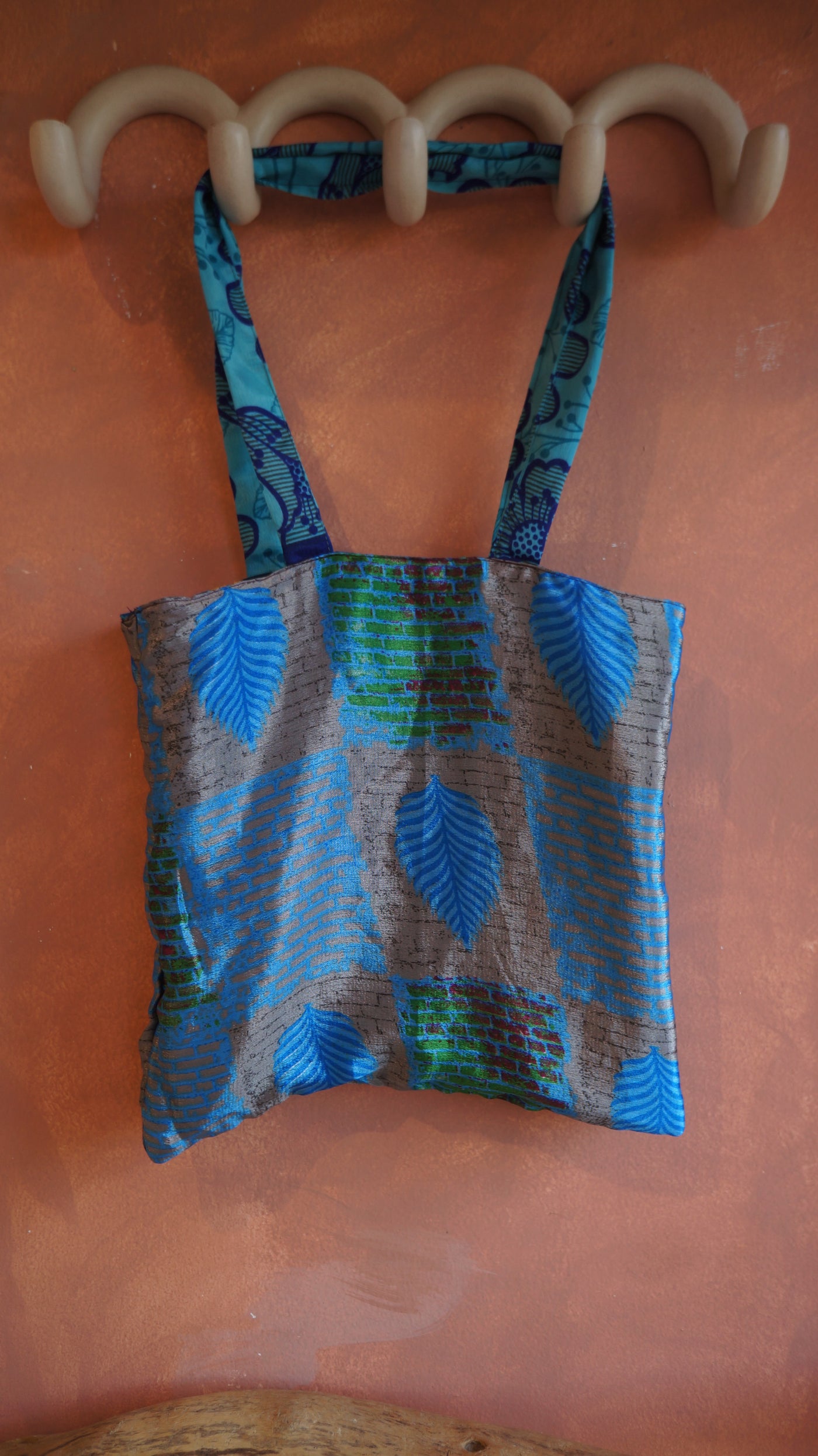 Chiquito Silk Bag - Blue and Green Leaves (CH2424)
