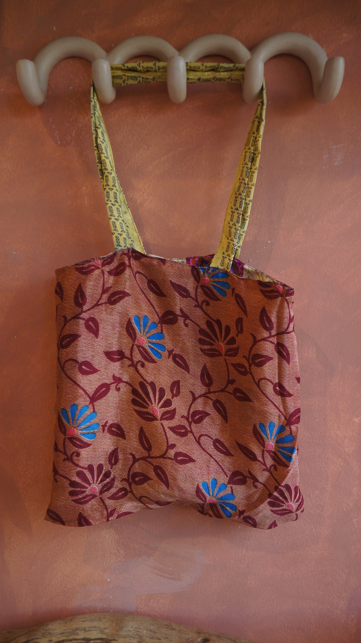 Chiquito Silk Bag - Beige and Maroon Leaves (CH2428)