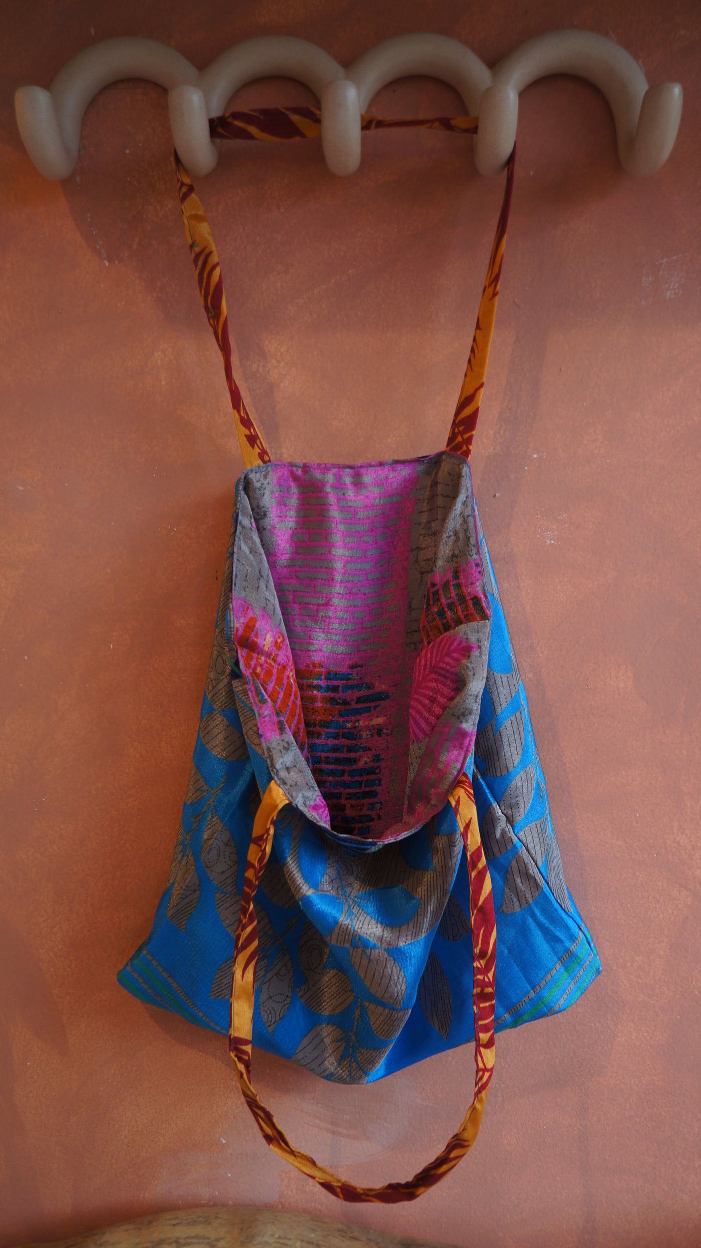 Chiquito Silk Bag - Blue and Grey Leaf (CH2440)