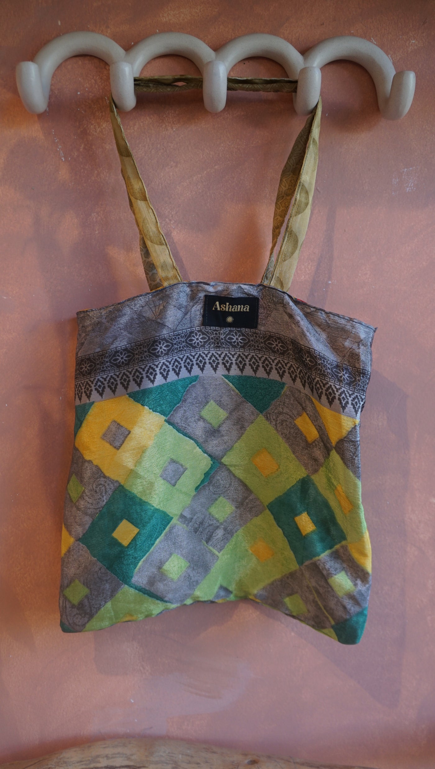 Chiquito Silk Bag - (CH2467)