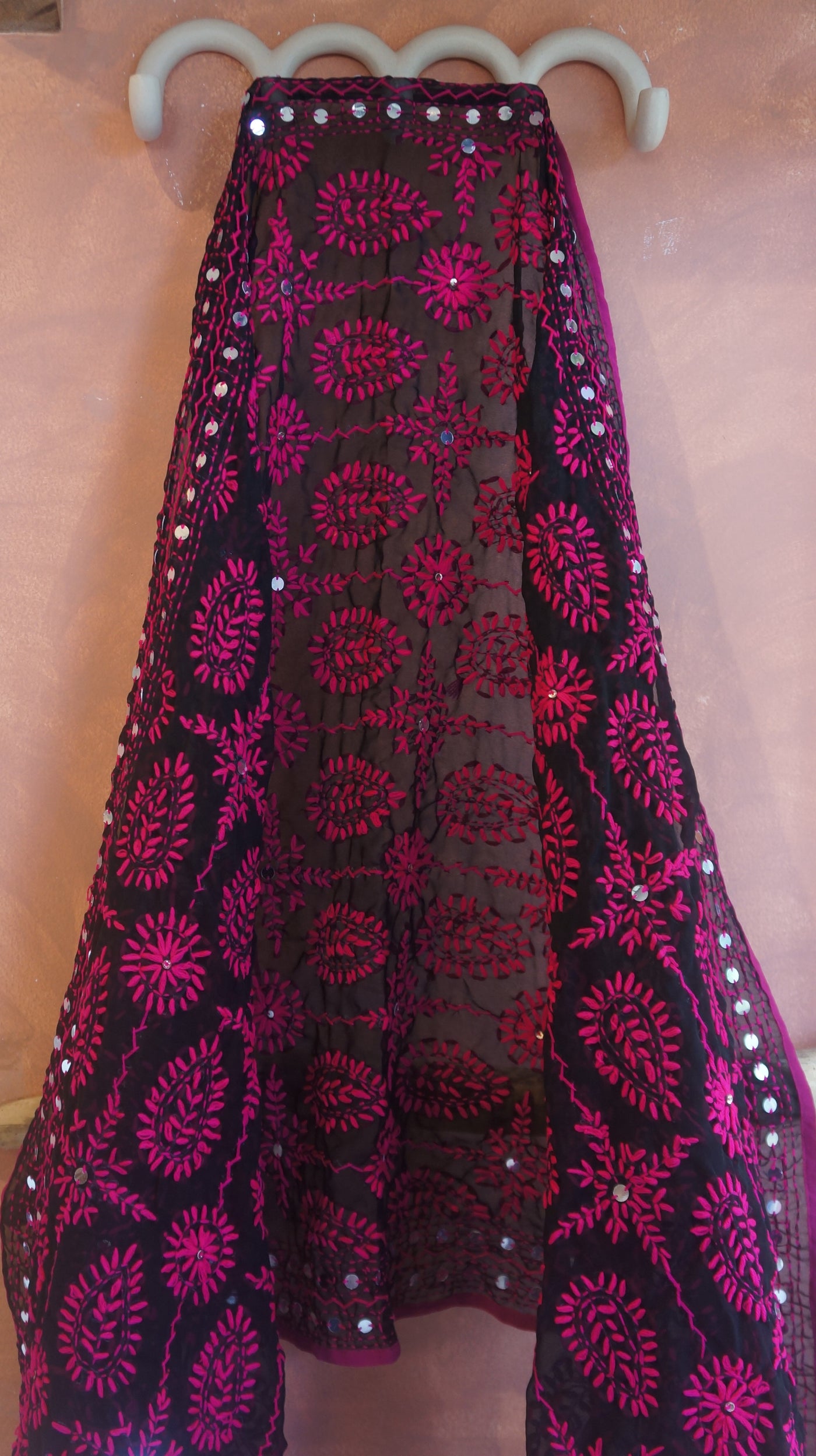 Embroidered Pareo - Black & Pink drops (AP119)