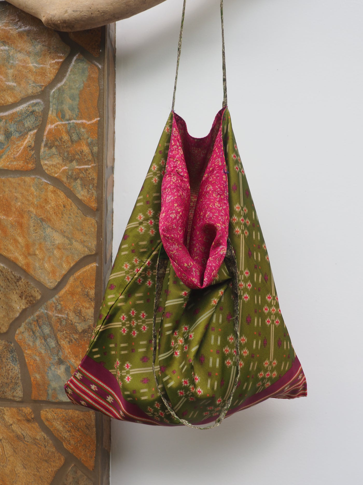 Big Reversible Silk Bag - Green & Pink