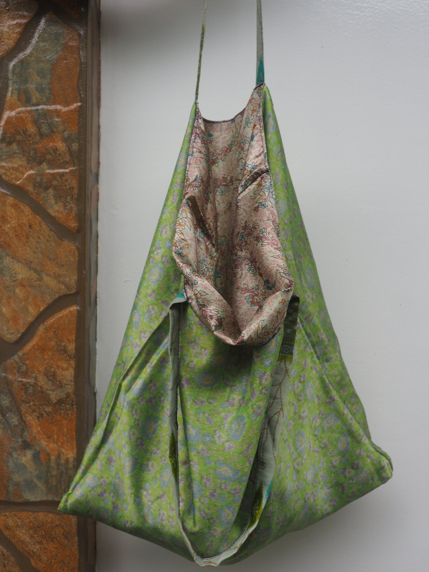 Big Reversible Silk Bag - Beige & Green