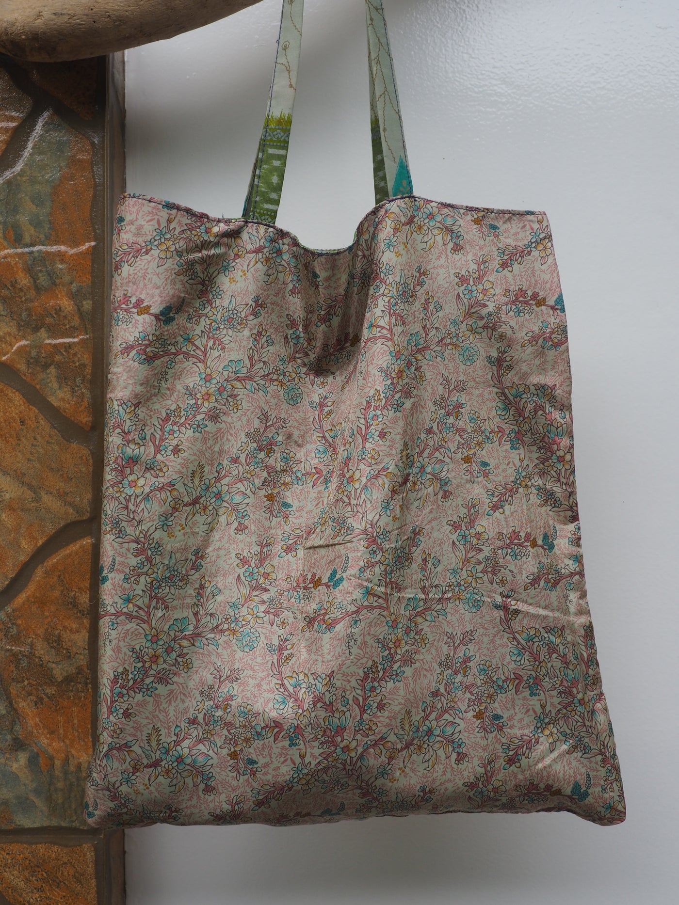 Big Reversible Silk Bag - Beige & Green