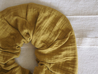 Miro Jumbo Scrunchie - Honey Gold