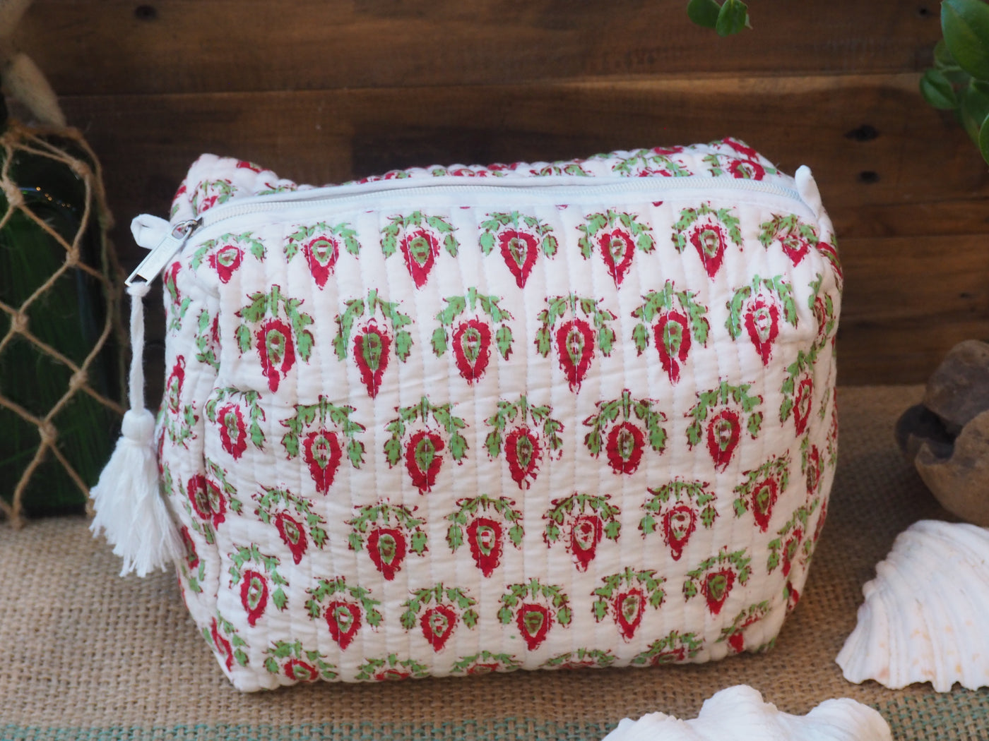 Indi Pouch Large - White & Red leaves IPL02