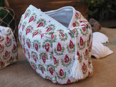 Indi Pouch Large - White, Red & Green Flowers IPL04